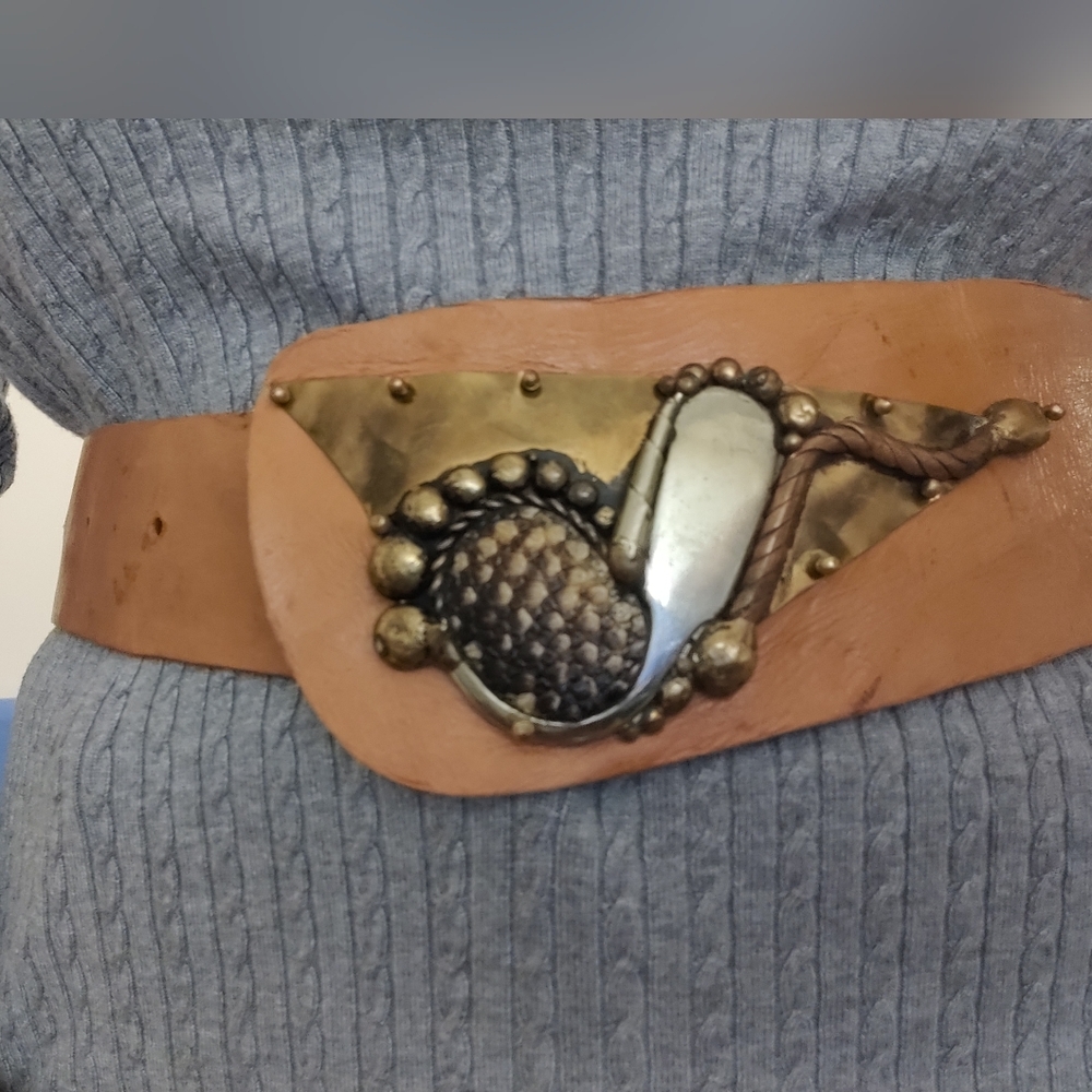 Vintage modernist brutslist wide Bohemian snake buckle belt